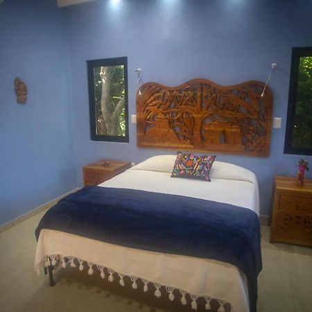 The Flycatcher Inn Retreat Hotel ซานตา เอเลนา ภายนอก รูปภาพ