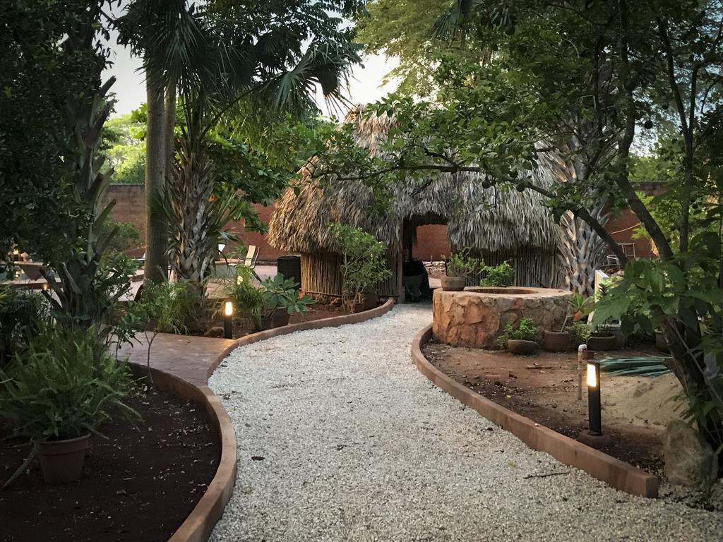 The Flycatcher Inn Retreat Hotel ซานตา เอเลนา ภายนอก รูปภาพ