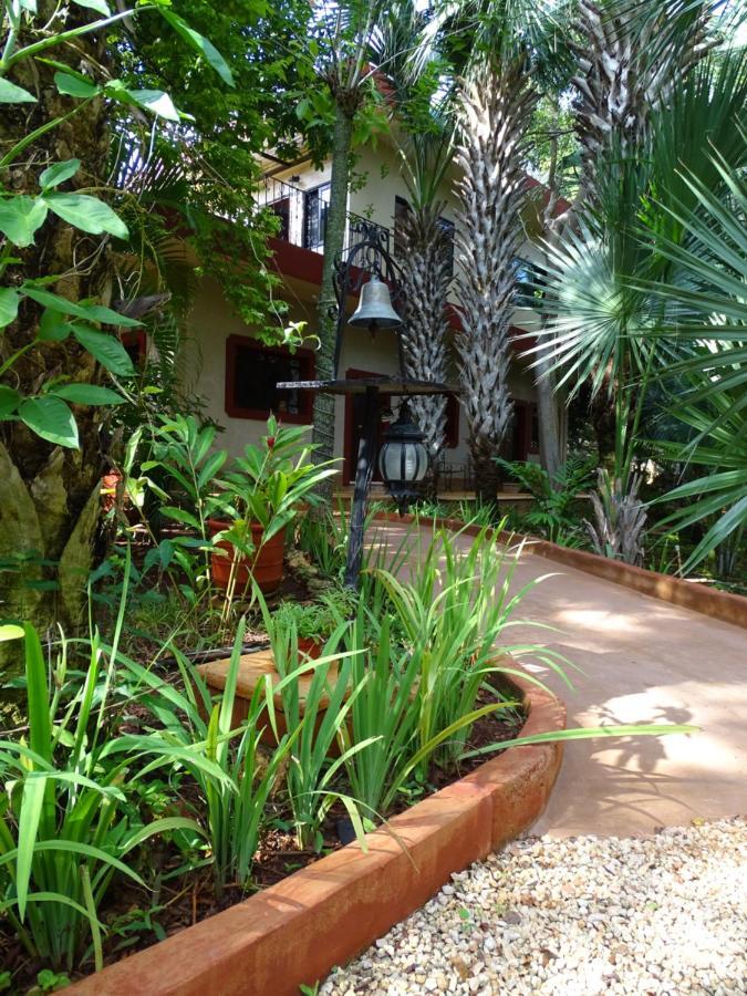 The Flycatcher Inn Retreat Hotel ซานตา เอเลนา ภายนอก รูปภาพ