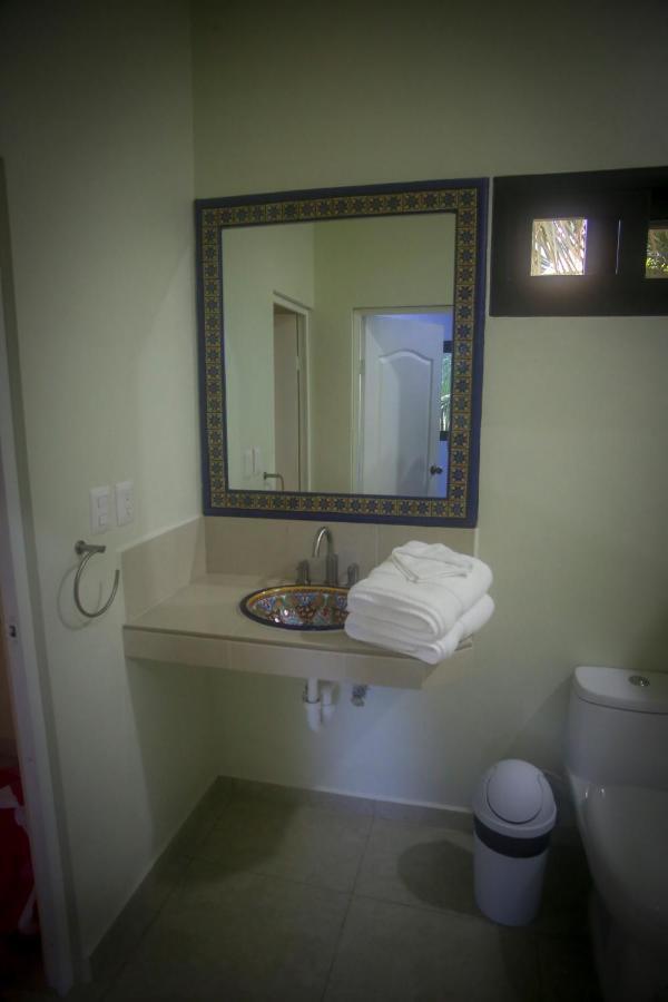 The Flycatcher Inn Retreat Hotel ซานตา เอเลนา ภายนอก รูปภาพ